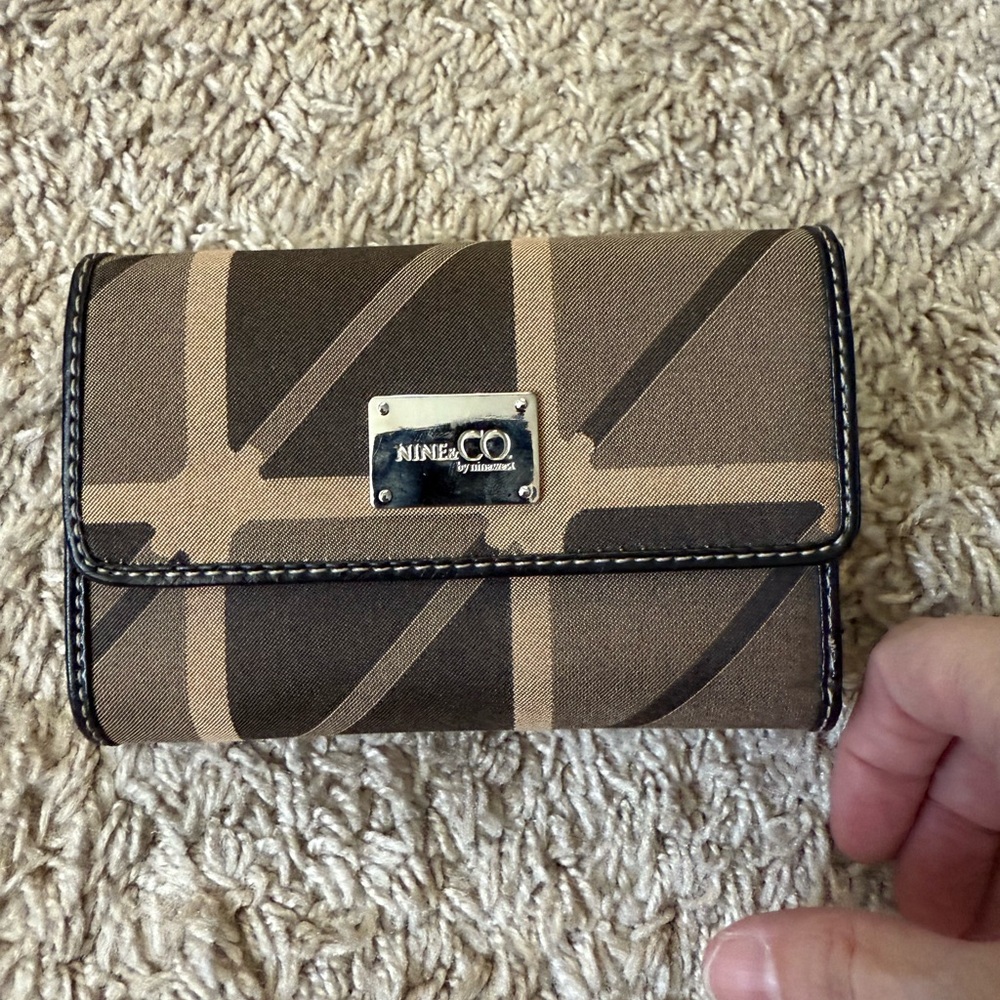 Nine & Co. Tan and Black Wallet